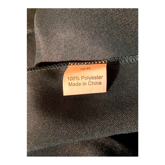 Hunter Green Gee Di Moda 70” Round Tablecloth EUC - Picture 7 of 7